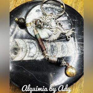 Alquimia Silver and Black Key Card Holder